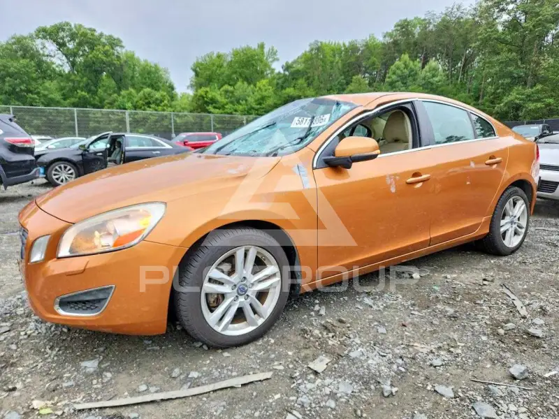 2013 Volvo S60 photo