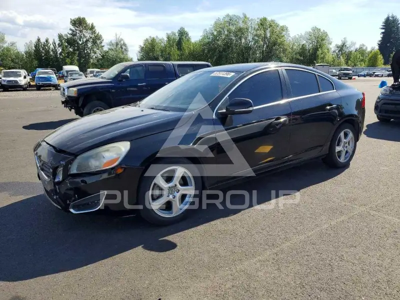 2013 Volvo S60 фото
