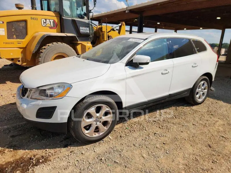 2013 Volvo XC60 photo