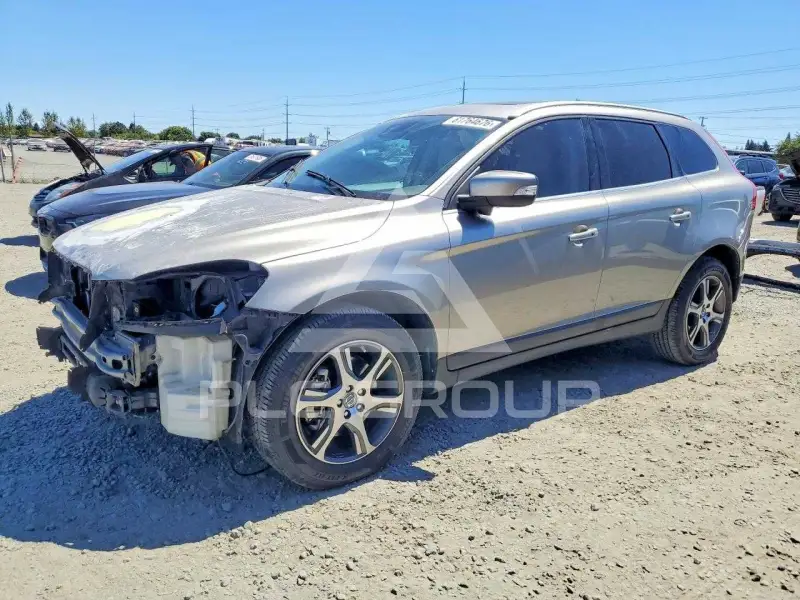 2013 Volvo XC60 фото