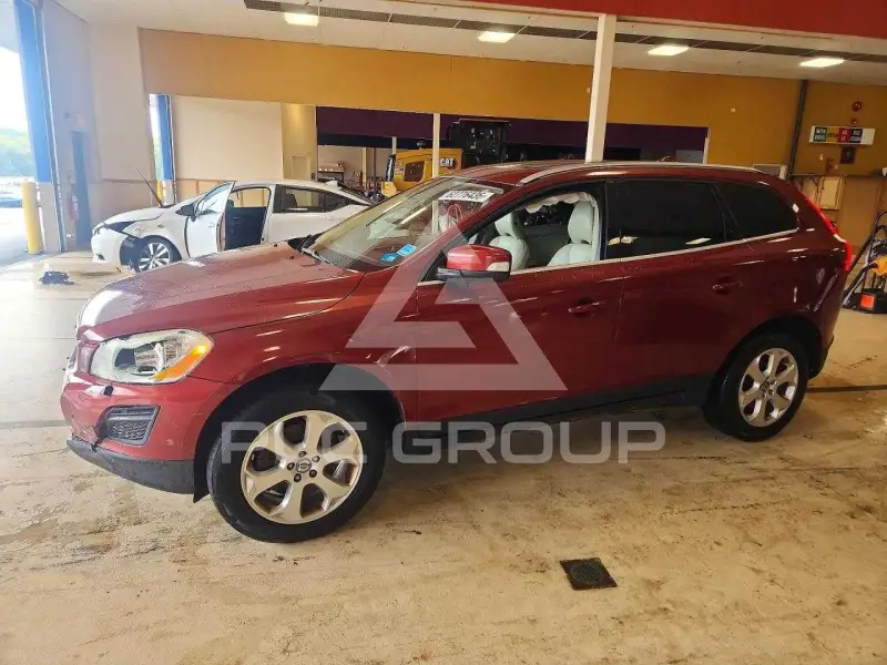 2013 Volvo XC60 photo