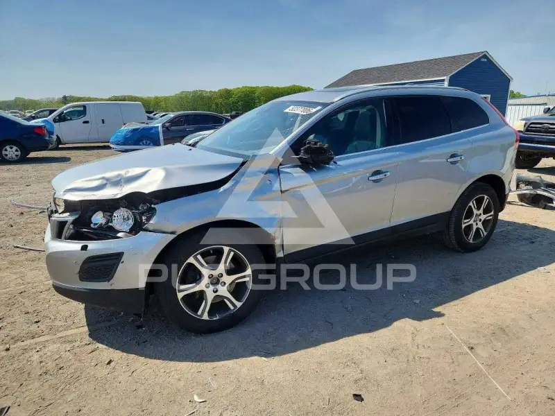 2013 Volvo XC60 photo