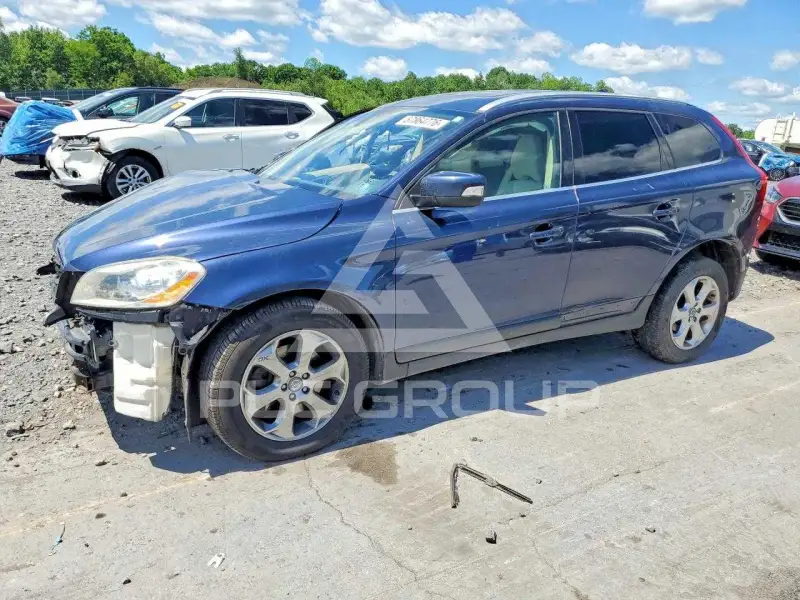 2013 Volvo XC60 фото