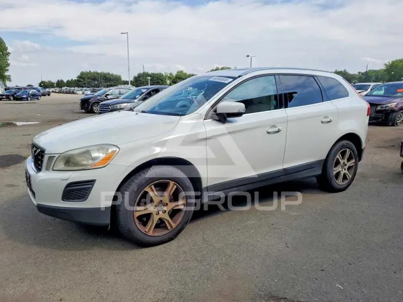 2013 Volvo XC60 фото