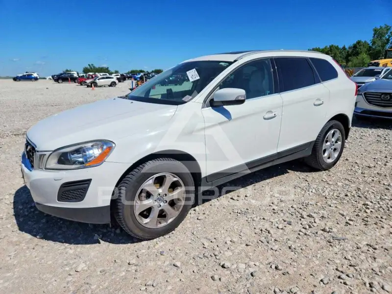 2013 Volvo XC60 фото