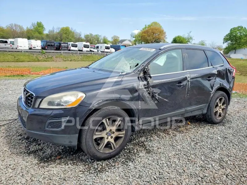 2013 Volvo XC60 фото