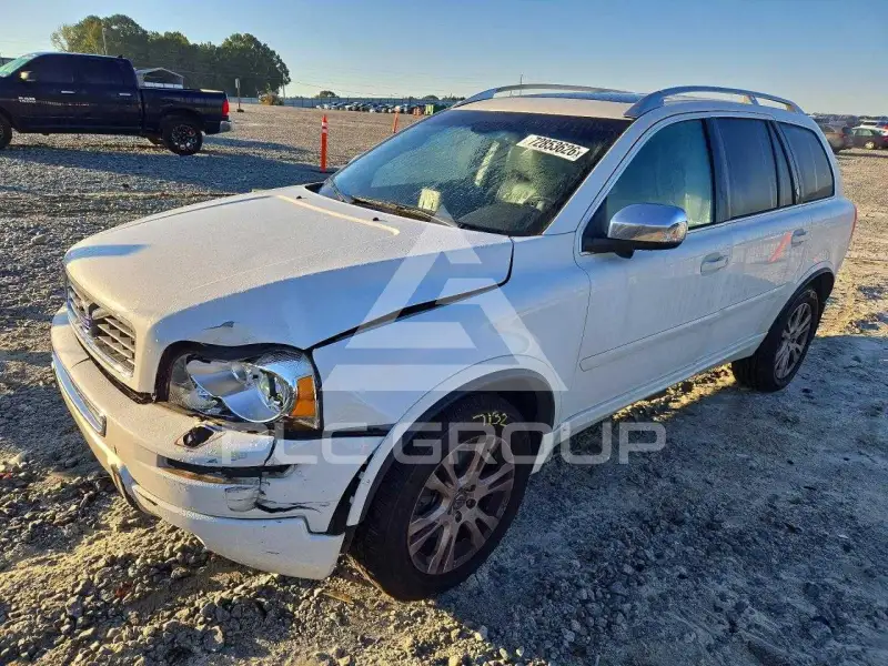 2013 Volvo XC90 фото