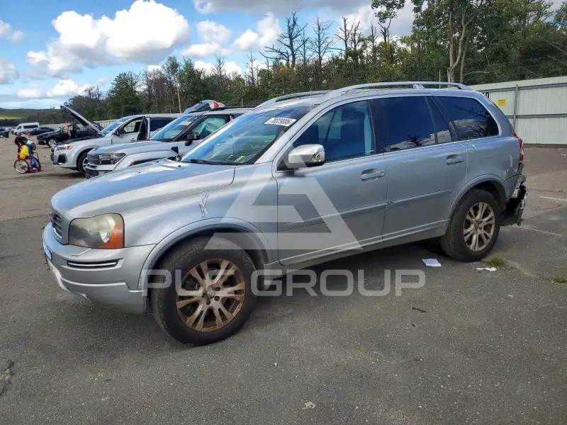 2013 Volvo XC90 photo