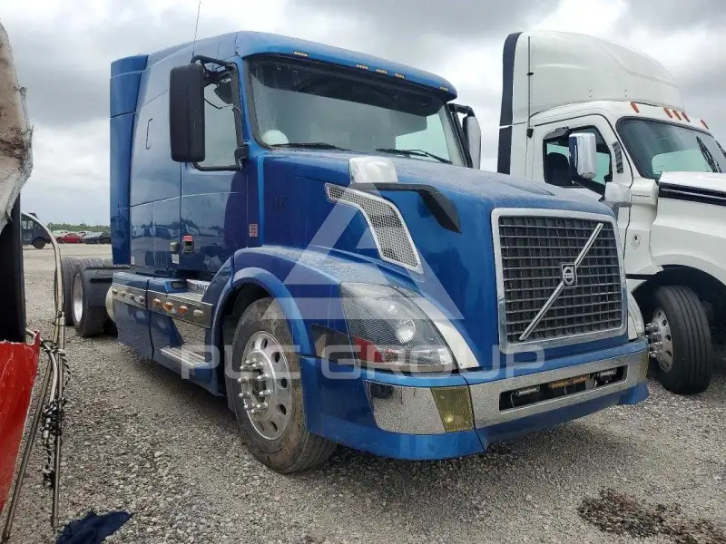 2013 Volvo VNL фото