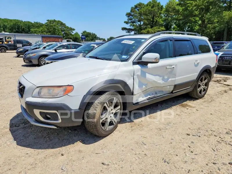 2013 Volvo XC70 photo