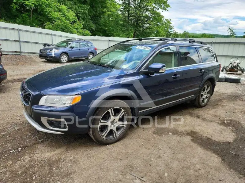 2013 Volvo XC70 photo