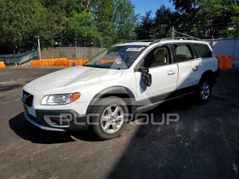 2013 Volvo XC70 фото