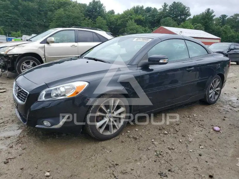 2013 Volvo C70 photo