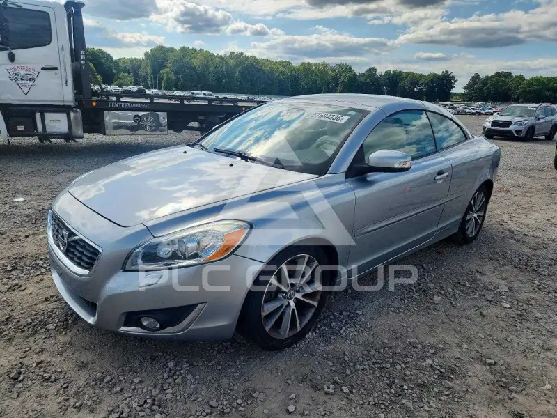 2013 Volvo C70 фото