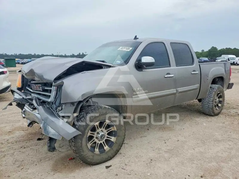 2013 GMC Sierra photo