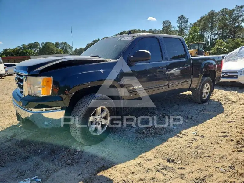 2013 GMC Sierra photo