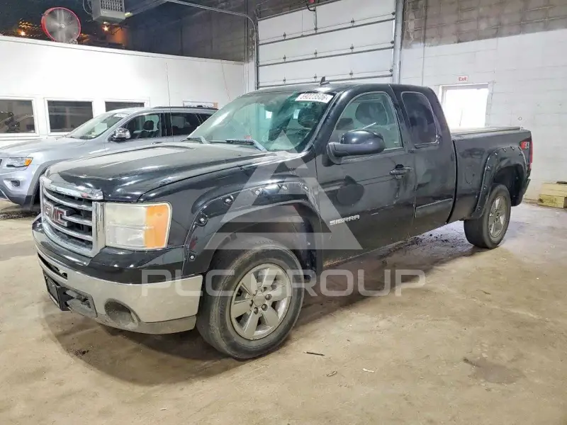 2013 GMC Sierra photo