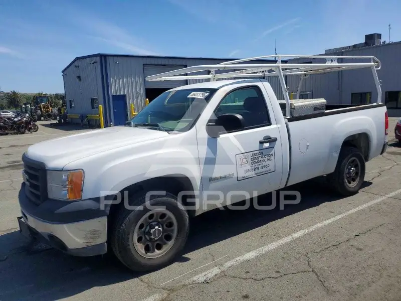2013 GMC Sierra photo