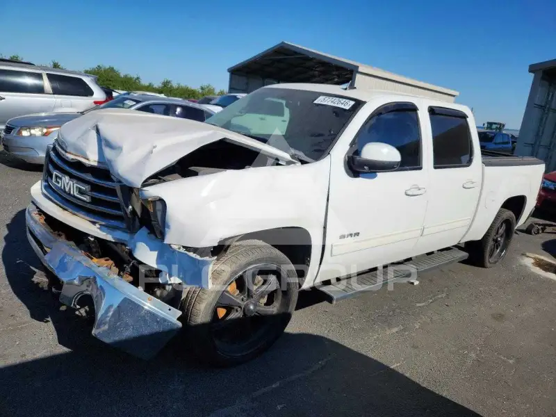 2013 GMC Sierra photo