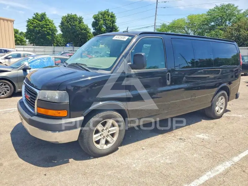 2013 GMC Savana фото
