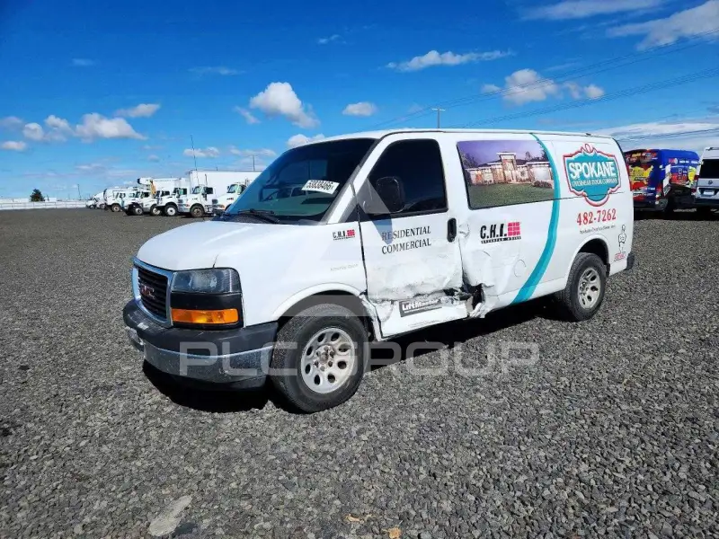 2013 GMC Savana фото