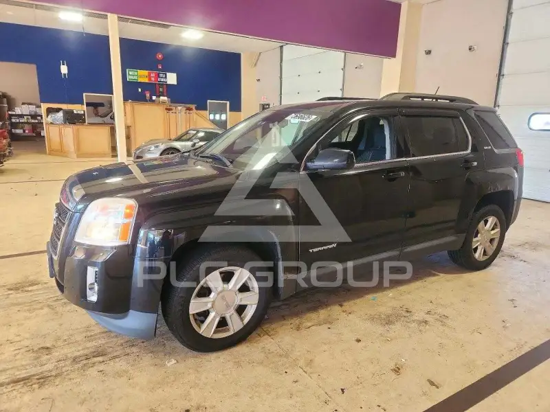 2013 GMC TERRAIN фото