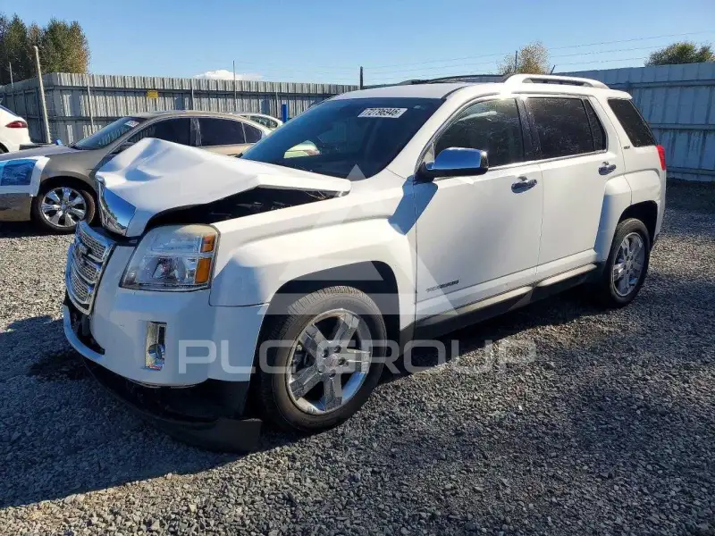2013 GMC TERRAIN фото