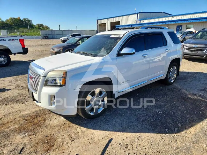2013 GMC TERRAIN фото