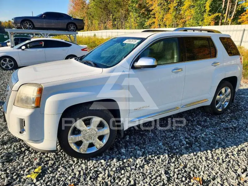2013 GMC TERRAIN фото