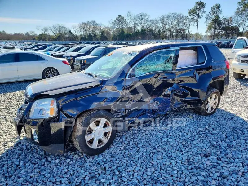 2013 GMC TERRAIN фото