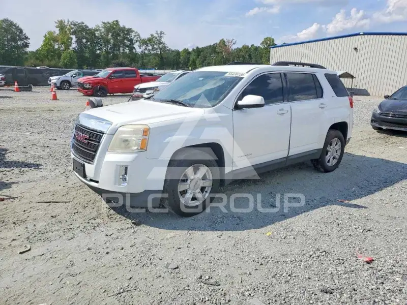 2013 GMC TERRAIN фото