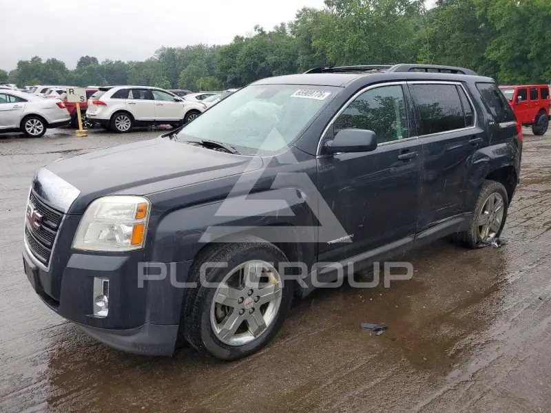 2013 GMC TERRAIN фото