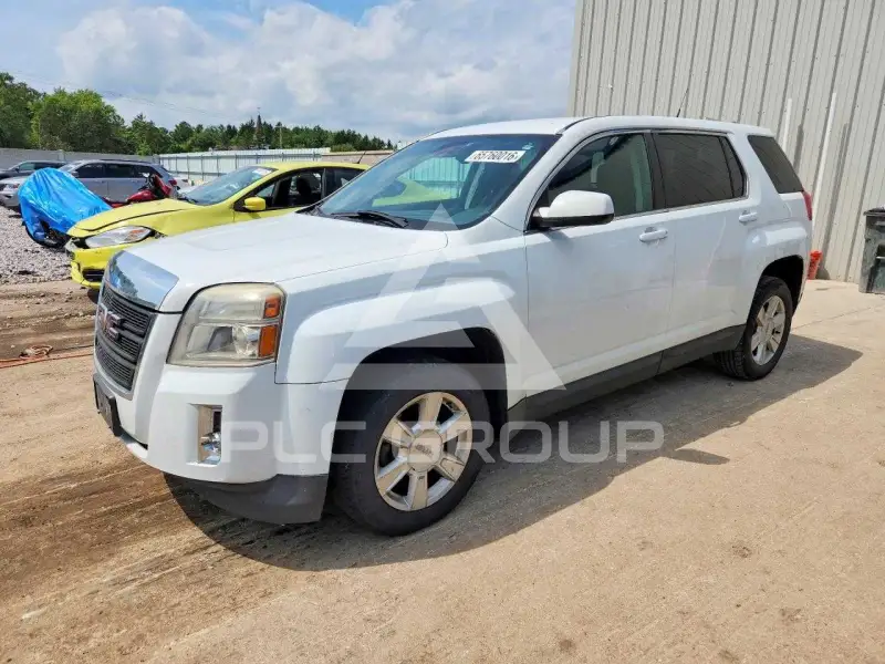 2013 GMC TERRAIN фото