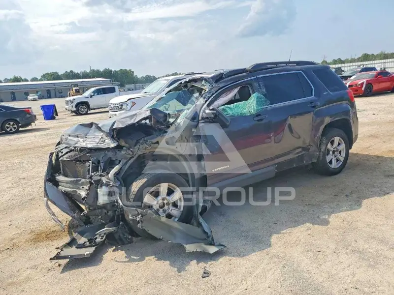 2013 GMC TERRAIN фото