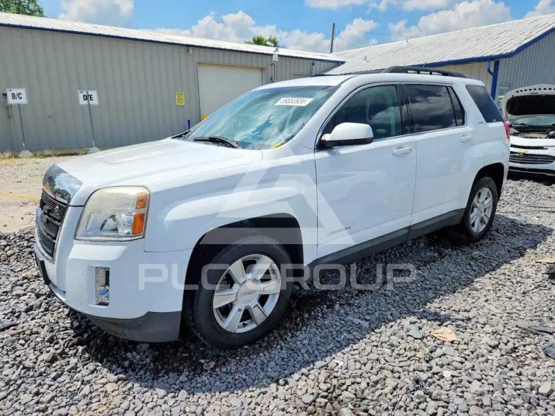 2013 GMC TERRAIN photo
