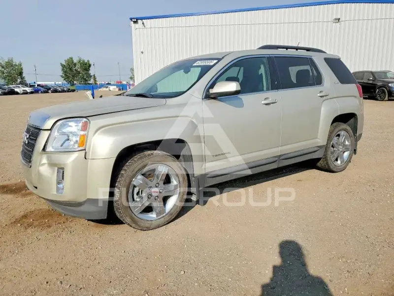 2013 GMC TERRAIN фото