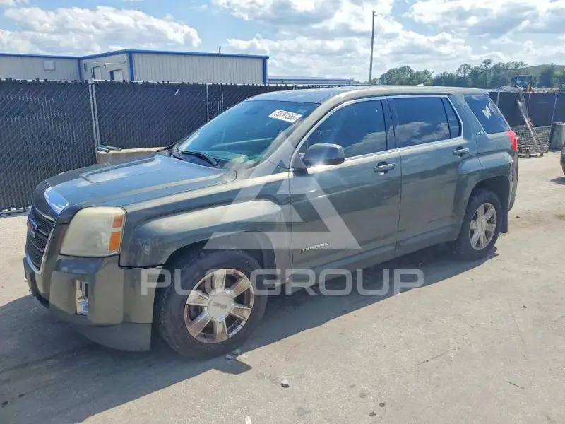 2013 GMC TERRAIN photo