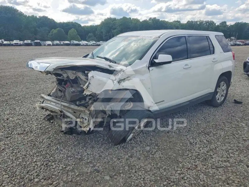 2013 GMC TERRAIN фото