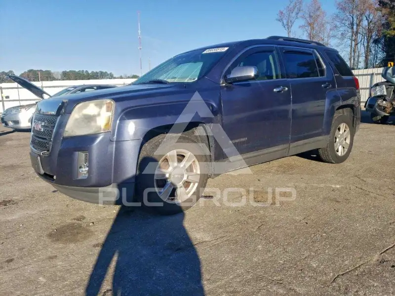 2013 GMC TERRAIN photo