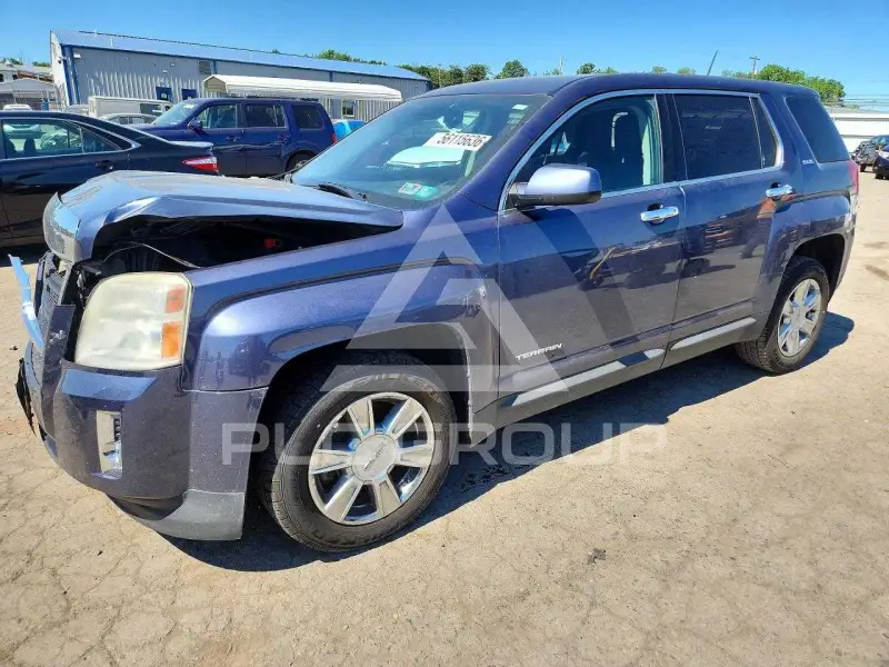 2013 GMC TERRAIN photo