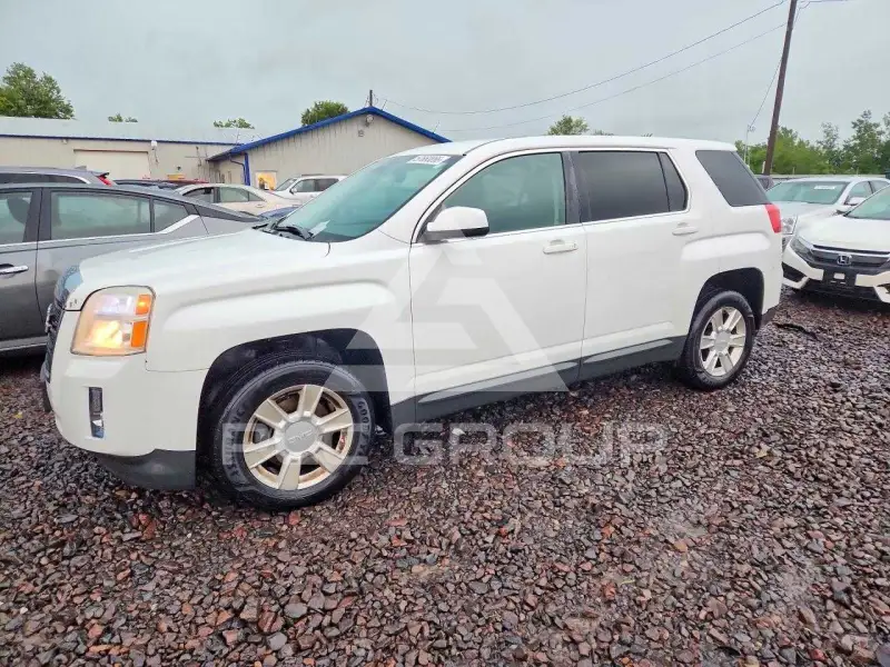 2013 GMC TERRAIN фото