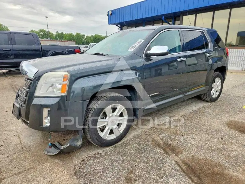 2013 GMC TERRAIN фото