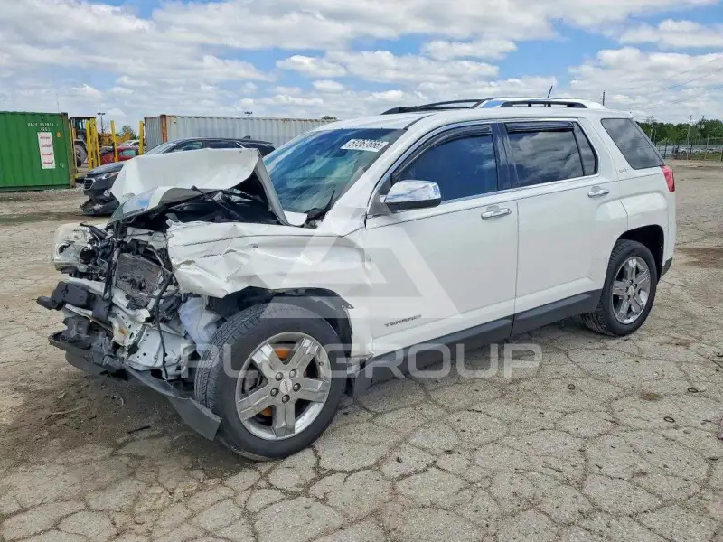 2013 GMC TERRAIN фото