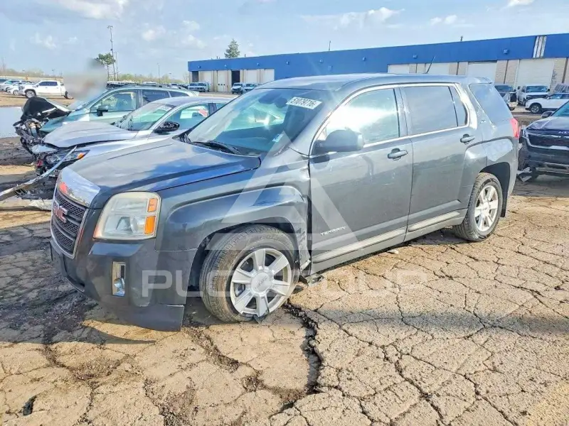 2013 GMC TERRAIN фото
