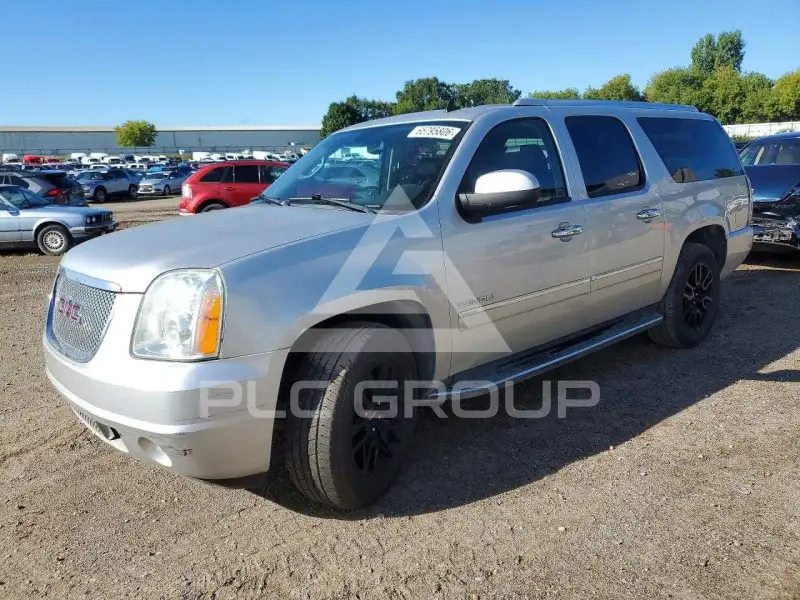 2013 GMC YUKON фото