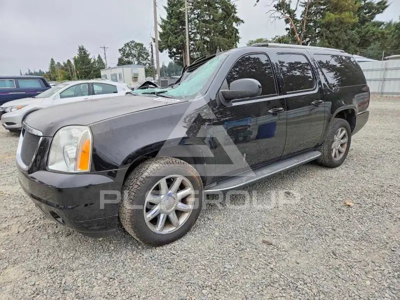 2013 GMC YUKON photo