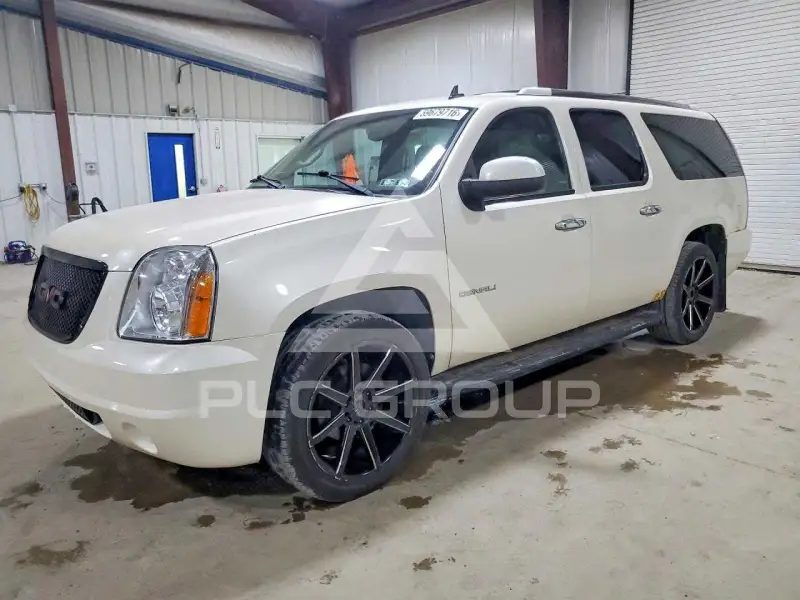 2013 GMC YUKON фото