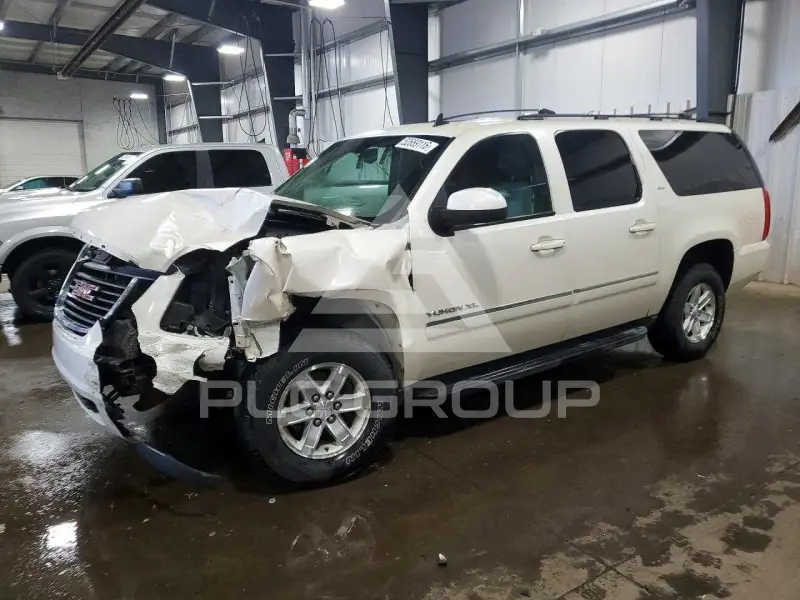 2013 GMC YUKON photo