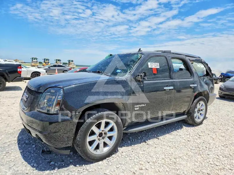 2013 GMC YUKON фото