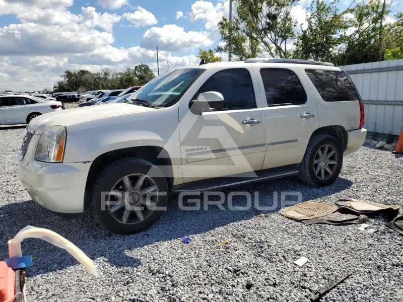 2013 GMC YUKON фото